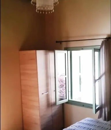 Private, Spacious & Cozy Townhouse In The Old Town Apartment *