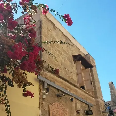 Apartment Private, Spacious & Cozy Townhouse In The Old Town *