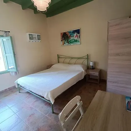 Private, Spacious & Cozy Townhouse In The Old Town Apartment