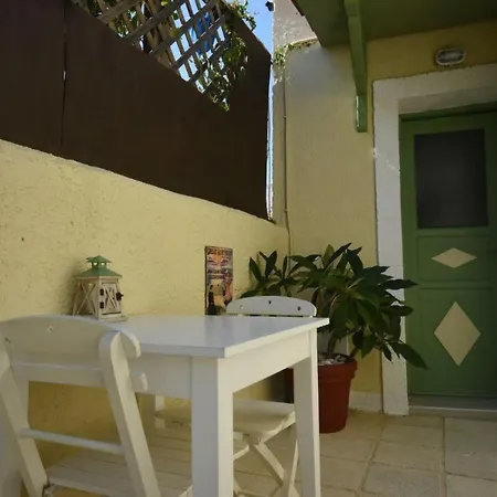 Private, Spacious & Cozy Townhouse In The Old Town 公寓 *