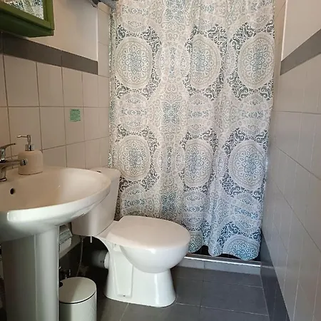 Private, Spacious & Cozy Townhouse In The Old Town Rhodes City